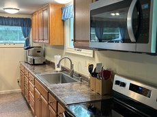 Newly remodeled kitchen (2024)